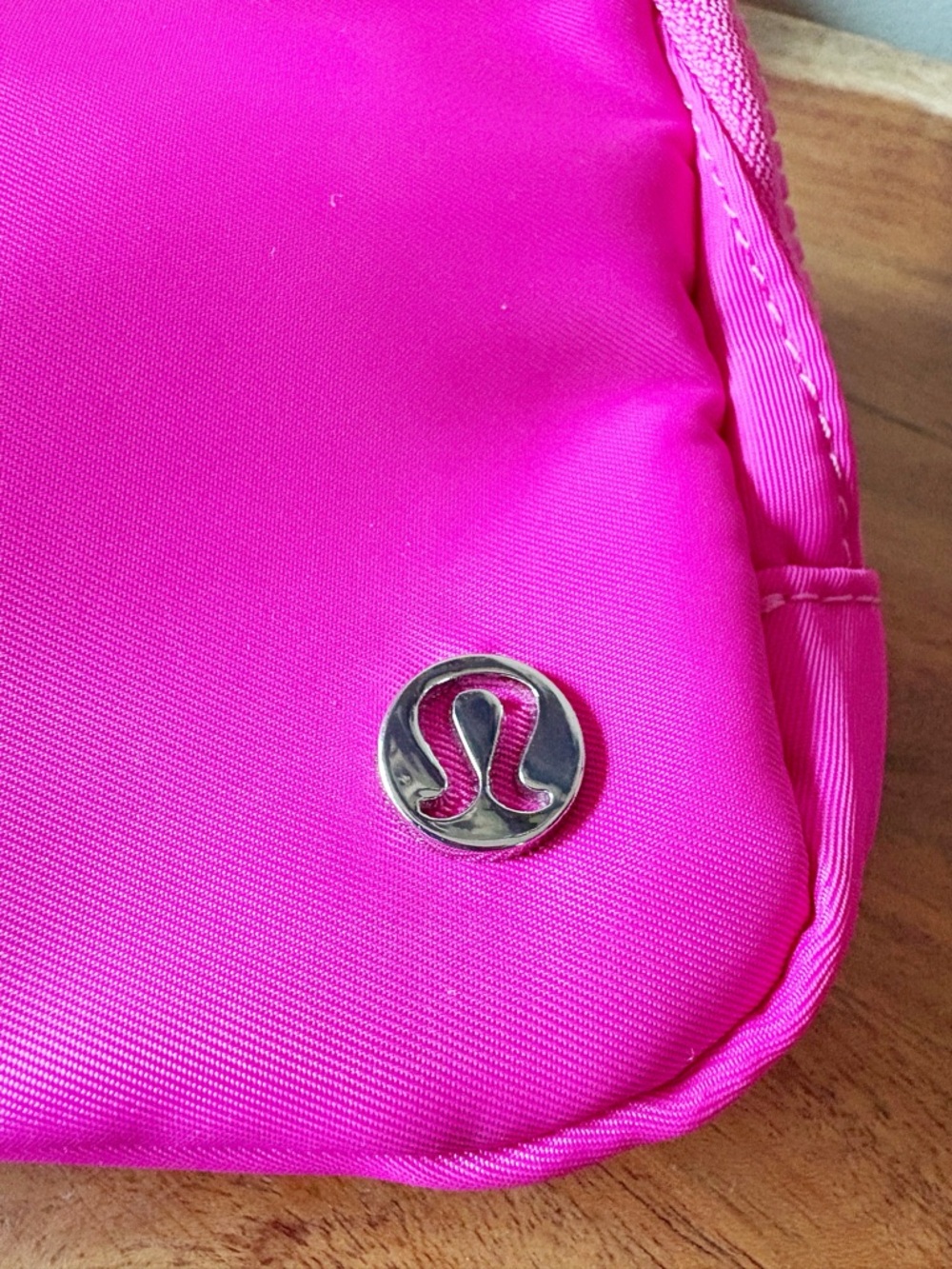 ♥️💖 Lululemon Everywhere Belt Bag 1L Sonic Pink Long Strap Bum Bag EUC - Picture 2 of 7